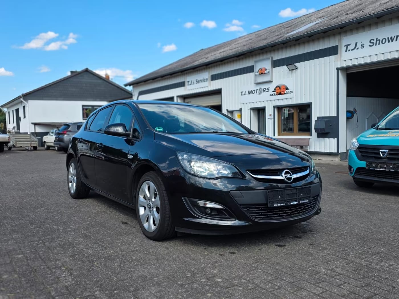 Opel Astra J Limousine 5-türig, Style bei T.J. Motors in Gösenroth